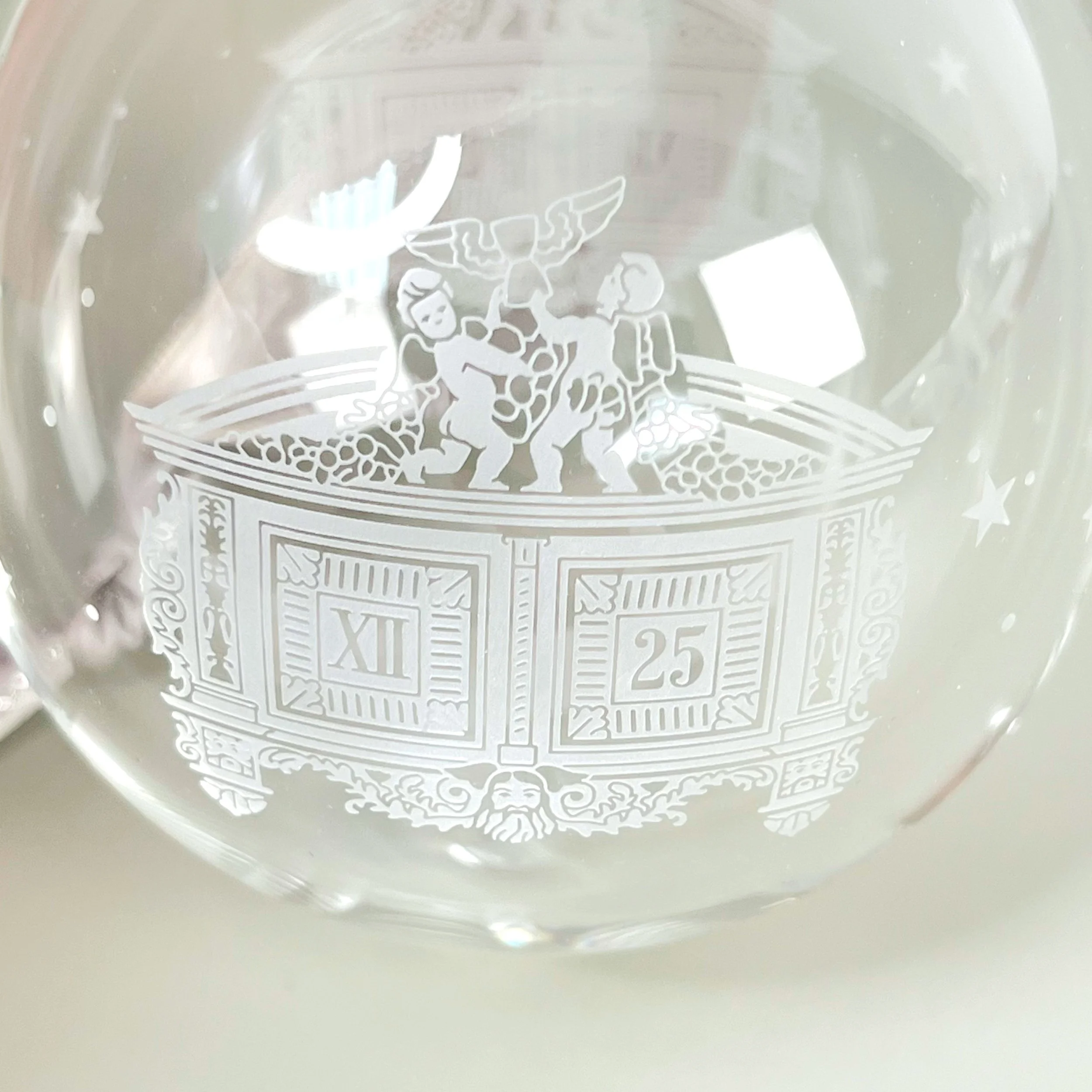 A. Lange & Söhne Crystal Glass Ornament Clock Design Ribbon Luxury